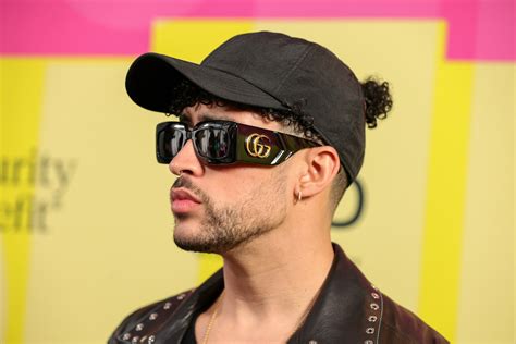 bad bunny lentes